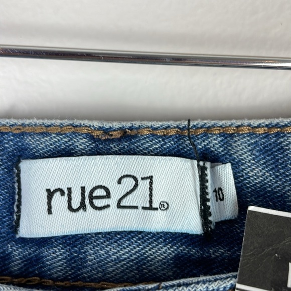 NWT Rue 21 Women Shortie Denim Jean Shorts SZ 10 Jewels Distressed High Rise - Picture 5 of 11